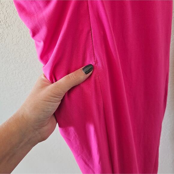 NWT Nookie Aria One Shoulder Gown in Neon Pink - Picture 7 of 7